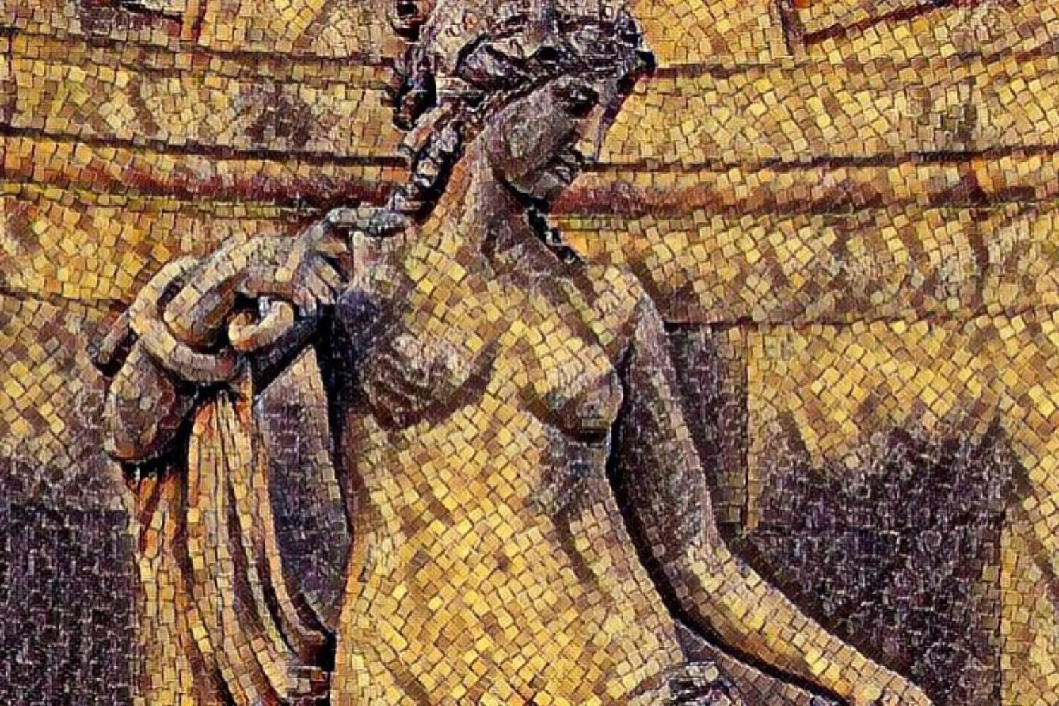 Defoliation of a goddess holding a snake.